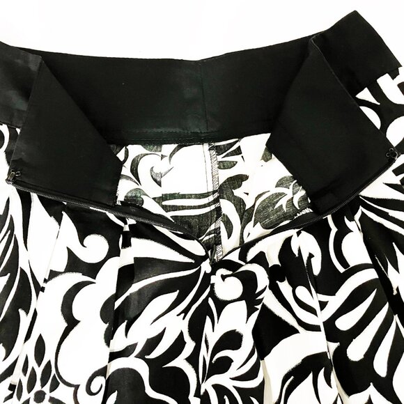 Cache Damask Black & White Floral Short Skirt w/Silver Trim & Pleats Size 0 EUC - Picture 7 of 9